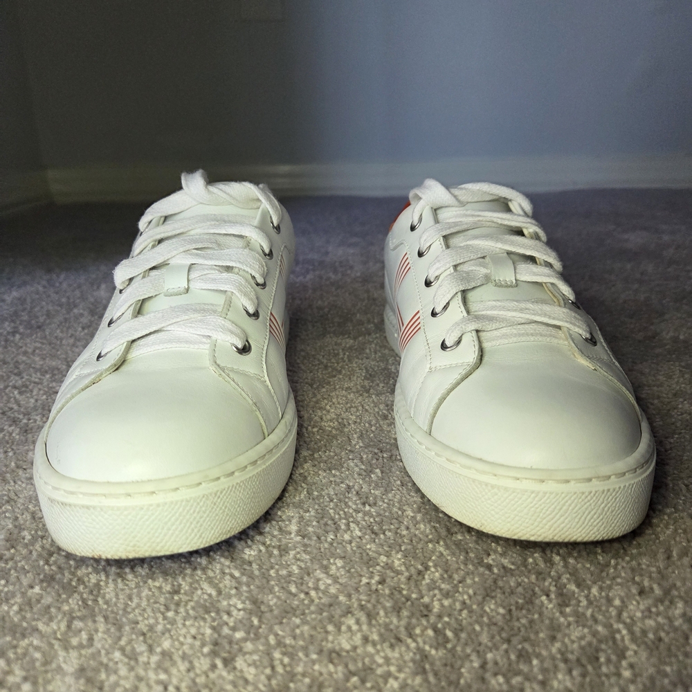 Hermes Elegant White Leather Interior - Picture 7 of 11